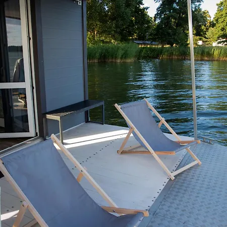 Houseboat Dąbrowica Ботель Dabrowica (Szczecinek)